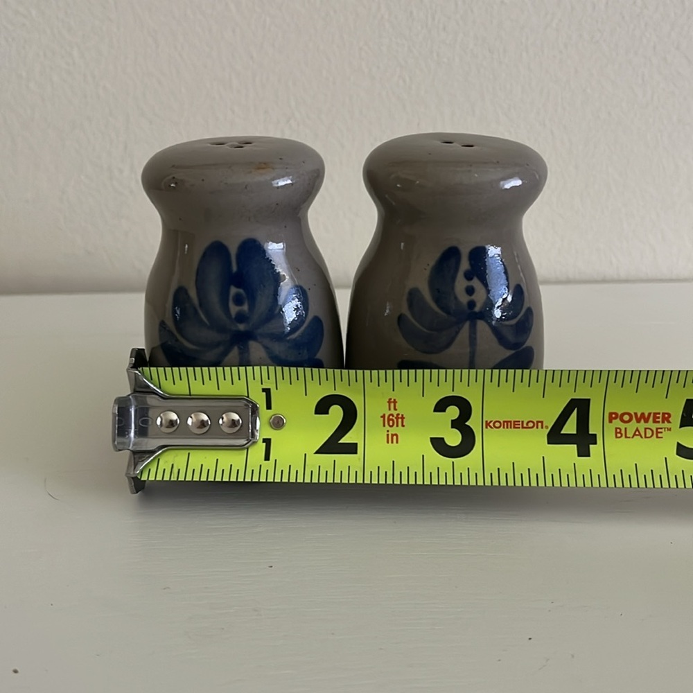 VINTAGE BEAUMONT BROTHERS POTTERY SALT GLAZED SALT PEPPER SHAKERS MADE IN USA - Picture 8 of 10